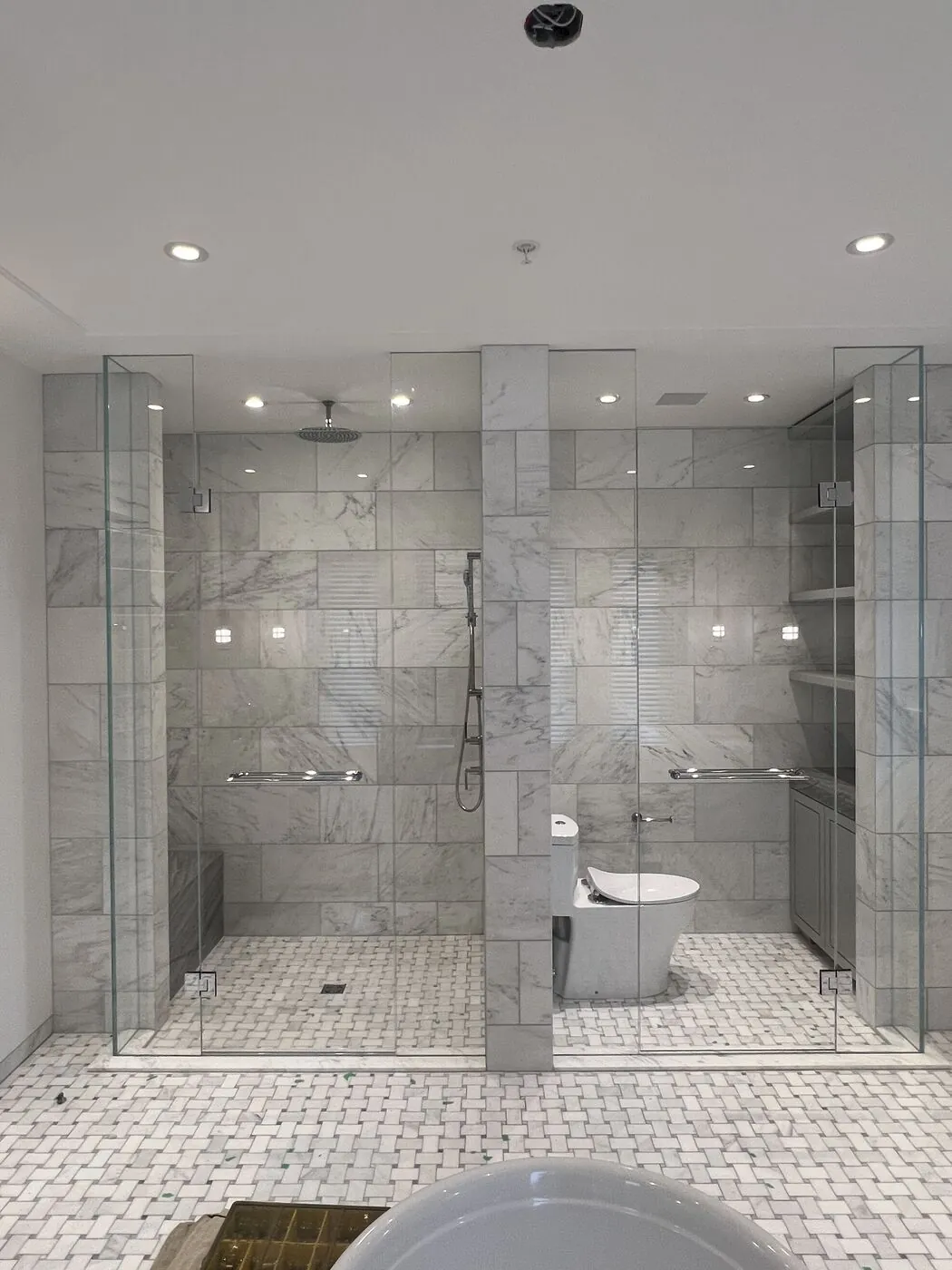 West Vancouver - Frameless Shower