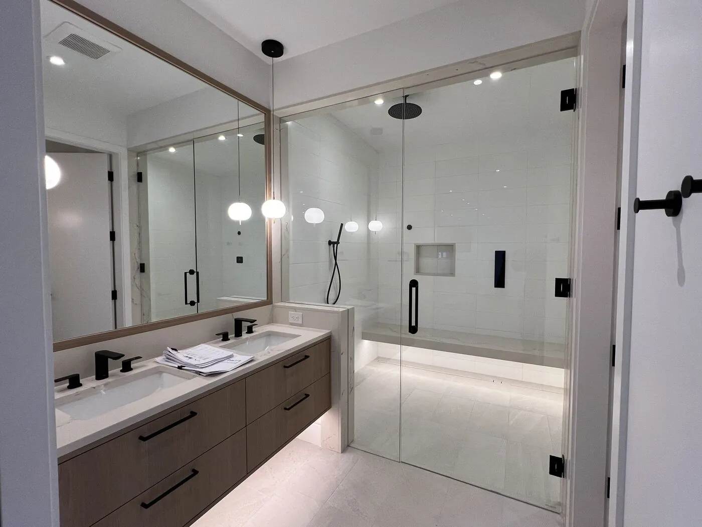 Richmond - Shower Enclosure