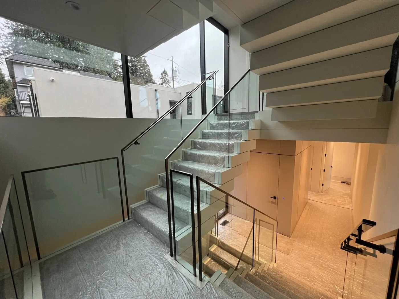 Bellevue Dr. - Vancouver - Interior Railing